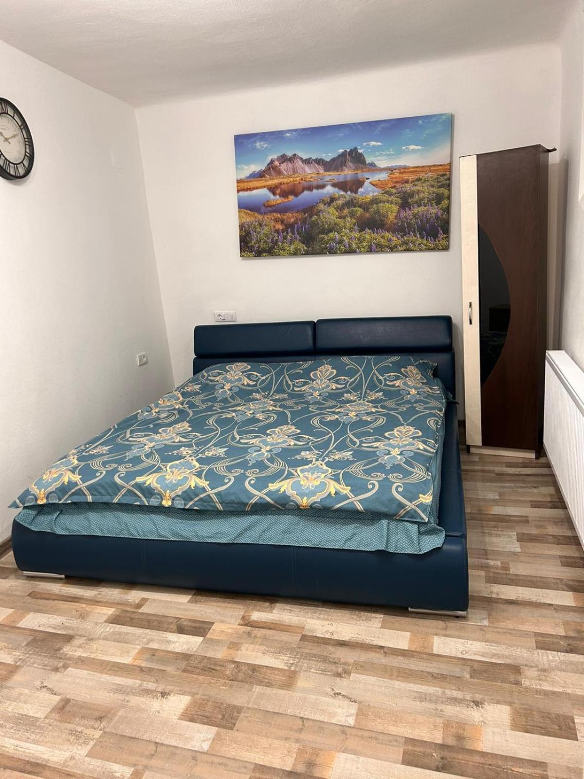 דירות בראשוב Apartament Diaconu Coresi מראה חיצוני תמונה