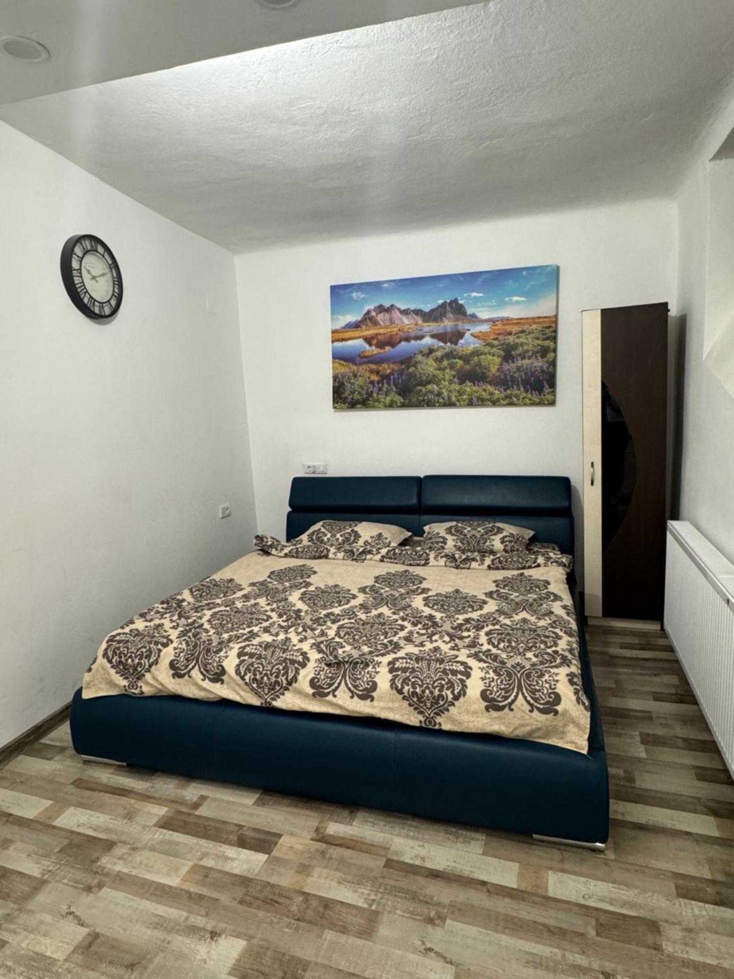 דירות בראשוב Apartament Diaconu Coresi מראה חיצוני תמונה